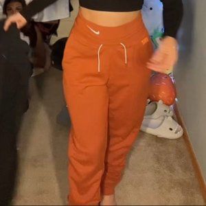 🤖 orange nike joggers 🤖